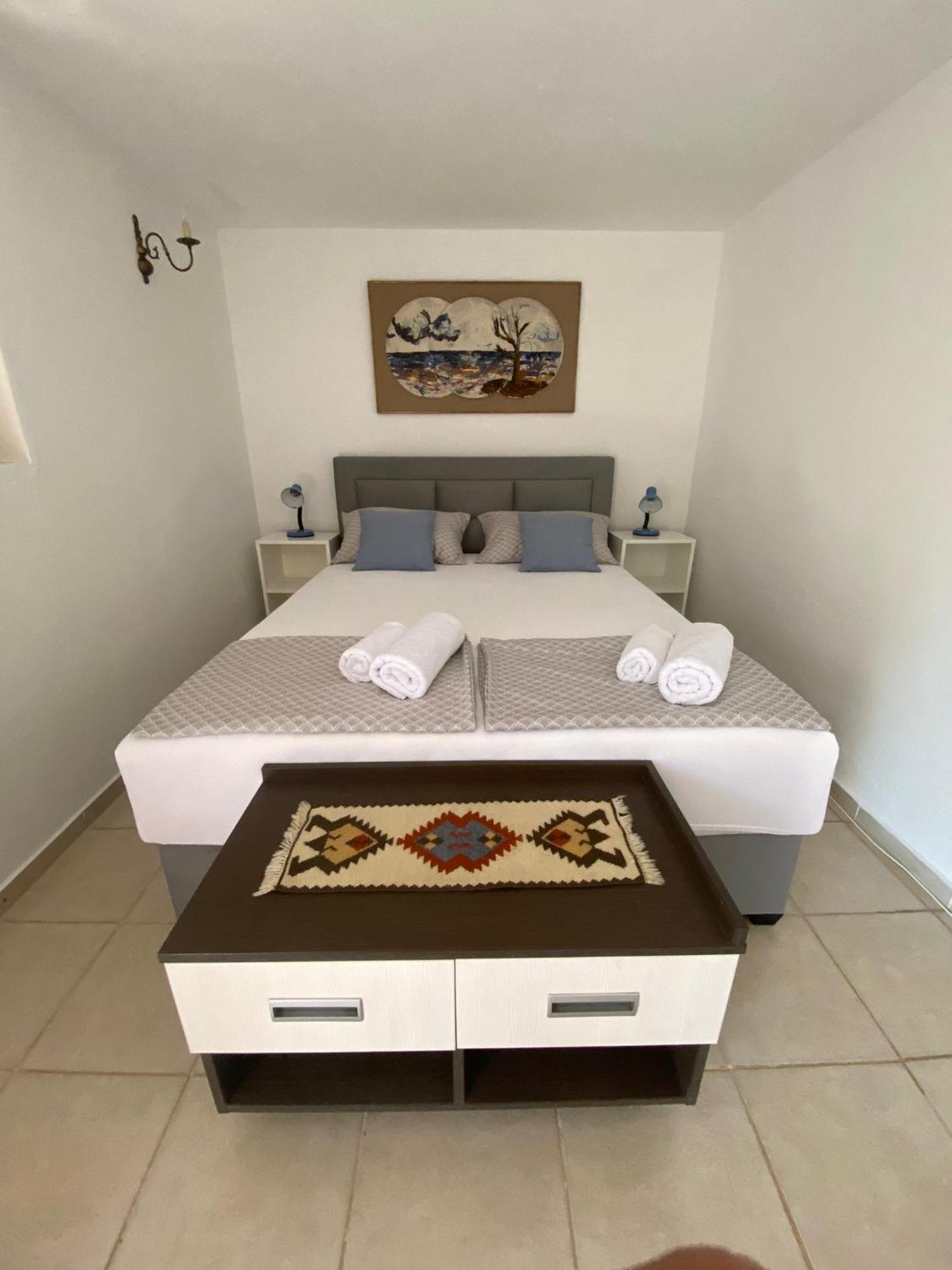 Apartmani Anka Gornji Karin Bagian luar foto