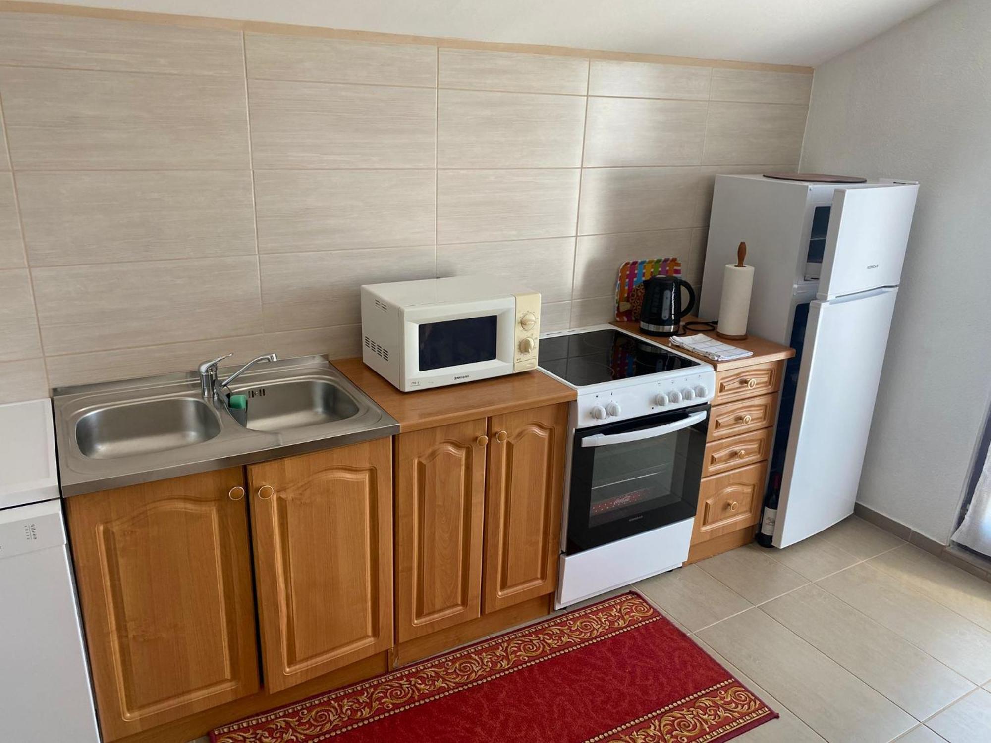 Apartmani Anka Gornji Karin Bagian luar foto